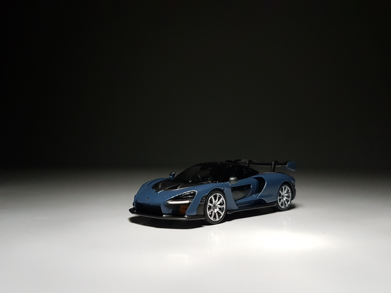 Illustration for article titled Mini GT McLaren Senna in Victory Grey